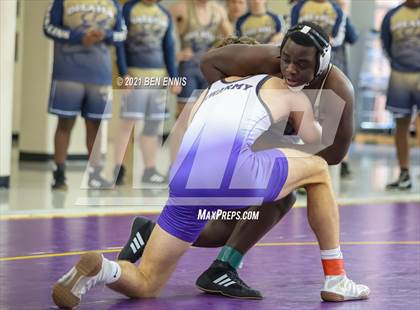 Thumbnail 1 in Buzz Fest Duals photogallery.