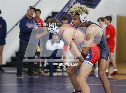 Thumbnail 2 in Buzz Fest Duals photogallery.