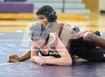 Thumbnail 1 in Buzz Fest Duals photogallery.