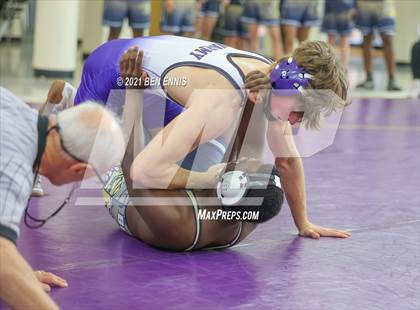 Thumbnail 3 in Buzz Fest Duals photogallery.