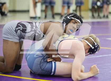Thumbnail 3 in Buzz Fest Duals photogallery.