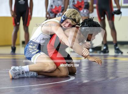 Thumbnail 2 in Buzz Fest Duals photogallery.