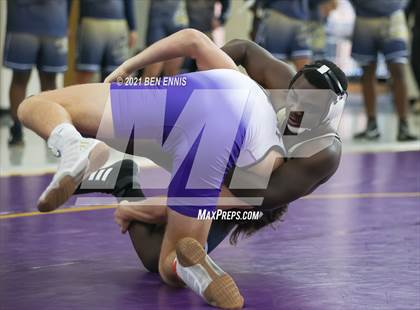 Thumbnail 2 in Buzz Fest Duals photogallery.