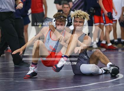Thumbnail 1 in Buzz Fest Duals photogallery.