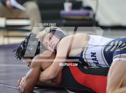 Thumbnail 3 in Buzz Fest Duals photogallery.