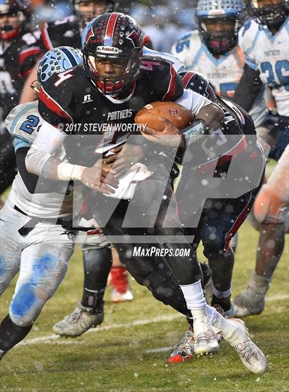 Thumbnail 1 in East Duplin vs. Hibriten (NCHSAA 2AA Final) photogallery.