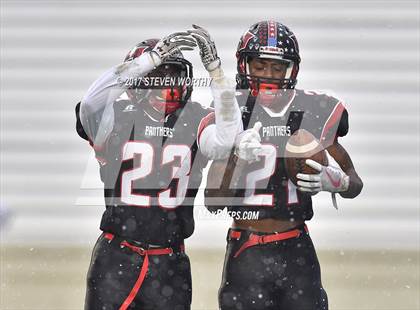 Thumbnail 3 in East Duplin vs. Hibriten (NCHSAA 2AA Final) photogallery.