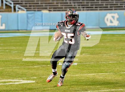 Thumbnail 3 in East Duplin vs. Hibriten (NCHSAA 2AA Final) photogallery.