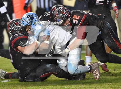 Thumbnail 2 in East Duplin vs. Hibriten (NCHSAA 2AA Final) photogallery.