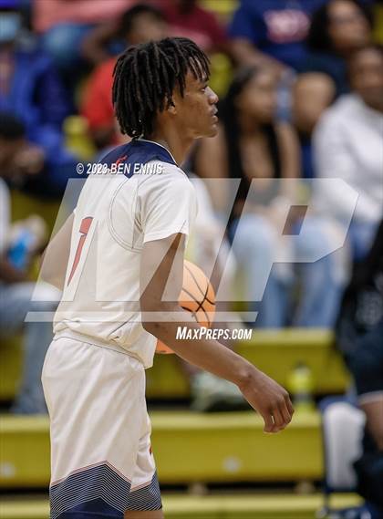 Thumbnail 2 in Westover vs Pace Academy (GHSA 4A Semifinal) photogallery.