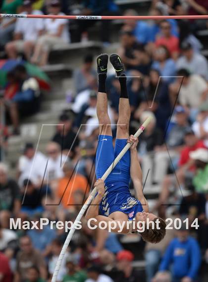 Thumbnail 2 in CIF Southern Section Track & Field Championships (Boys) photogallery.