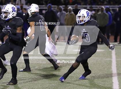 Thumbnail 2 in Lincoln @ Culver City (CIF SS 3A Regional Playoff) photogallery.