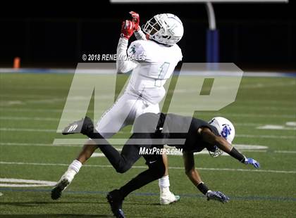 Thumbnail 3 in Lincoln @ Culver City (CIF SS 3A Regional Playoff) photogallery.