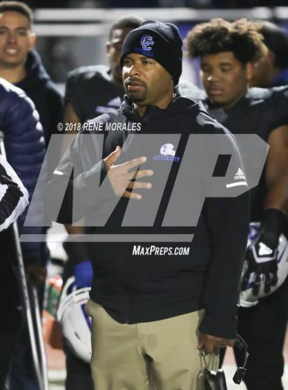Thumbnail 3 in Lincoln @ Culver City (CIF SS 3A Regional Playoff) photogallery.