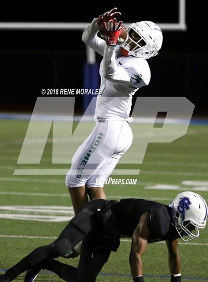 Thumbnail 2 in Lincoln @ Culver City (CIF SS 3A Regional Playoff) photogallery.