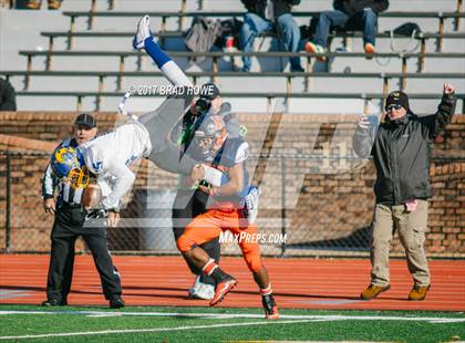 Thumbnail 1 in Hopewell vs. Heritage (VHSL 3 Final) photogallery.