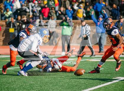 Thumbnail 2 in Hopewell vs. Heritage (VHSL 3 Final) photogallery.