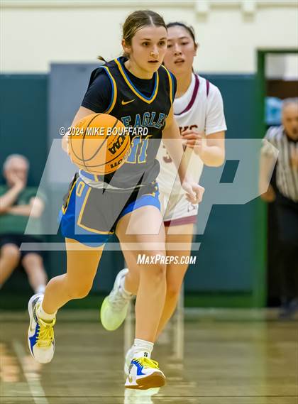 Thumbnail 1 in Bakersfield Christian vs Oaks Christian (Santa Barbara Tournament of Champions) photogallery.