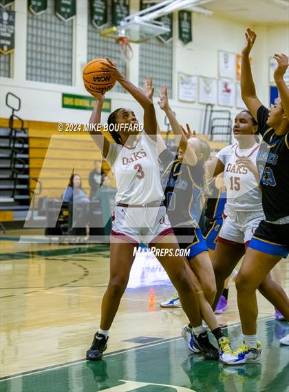 Thumbnail 1 in Bakersfield Christian vs Oaks Christian (Santa Barbara Tournament of Champions) photogallery.