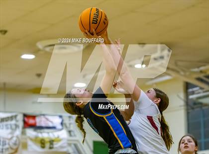 Thumbnail 3 in Bakersfield Christian vs Oaks Christian (Santa Barbara Tournament of Champions) photogallery.