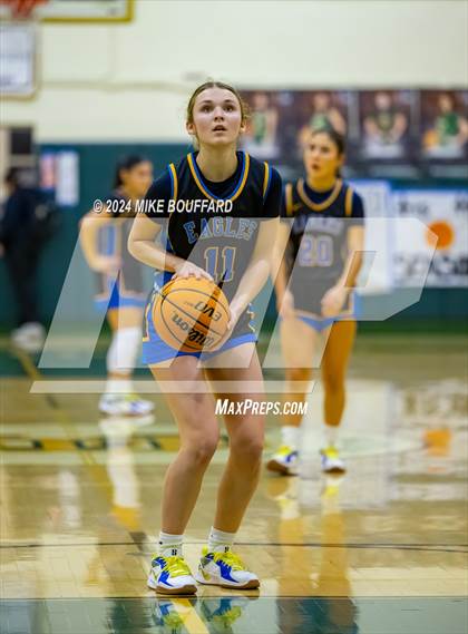 Thumbnail 3 in Bakersfield Christian vs Oaks Christian (Santa Barbara Tournament of Champions) photogallery.