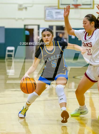 Thumbnail 1 in Bakersfield Christian vs Oaks Christian (Santa Barbara Tournament of Champions) photogallery.