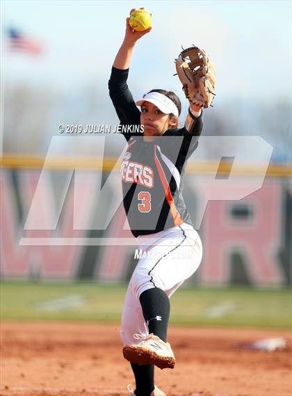 Thumbnail 1 in Jerome vs Centennial (Win The Pitch Tournament) photogallery.