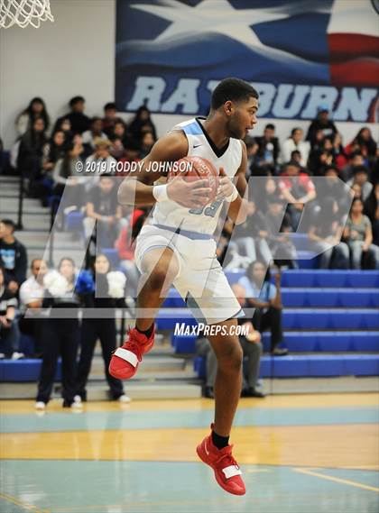 Thumbnail 2 in Sam Rayburn vs. Pearce (McDonald's Texas Invitational) photogallery.