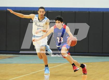 Thumbnail 2 in Sam Rayburn vs. Pearce (McDonald's Texas Invitational) photogallery.