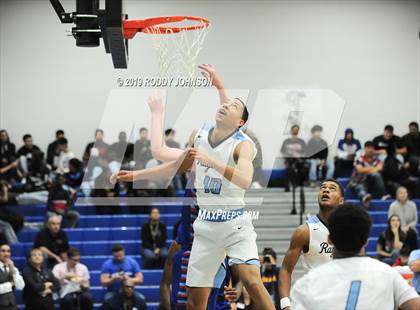Thumbnail 2 in Sam Rayburn vs. Pearce (McDonald's Texas Invitational) photogallery.