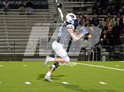 Thumbnail 2 in Ferris vs. Sunnyvale (4A-2 Region II Bi District) photogallery.