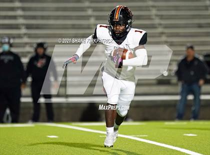 Thumbnail 2 in Ferris vs. Sunnyvale (4A-2 Region II Bi District) photogallery.