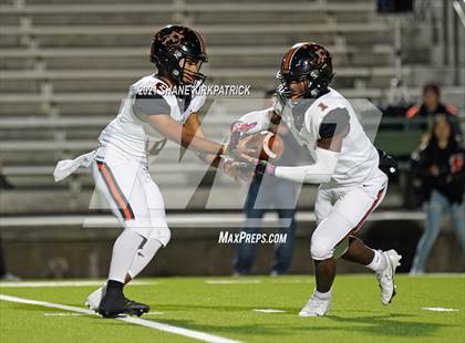 Thumbnail 1 in Ferris vs. Sunnyvale (4A-2 Region II Bi District) photogallery.