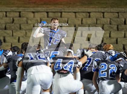 Thumbnail 3 in Ferris vs. Sunnyvale (4A-2 Region II Bi District) photogallery.
