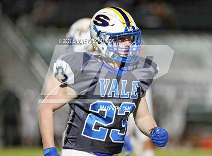 Thumbnail 2 in Ferris vs. Sunnyvale (4A-2 Region II Bi District) photogallery.