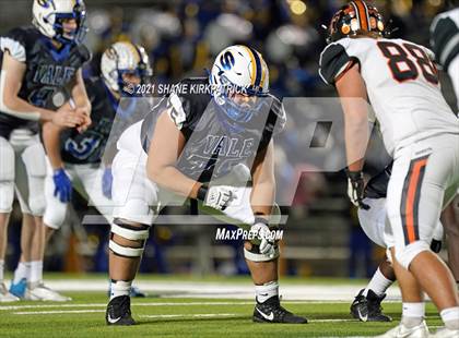 Thumbnail 2 in Ferris vs. Sunnyvale (4A-2 Region II Bi District) photogallery.