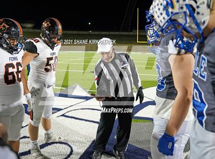 Thumbnail 1 in Ferris vs. Sunnyvale (4A-2 Region II Bi District) photogallery.