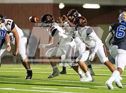Thumbnail 3 in Ferris vs. Sunnyvale (4A-2 Region II Bi District) photogallery.