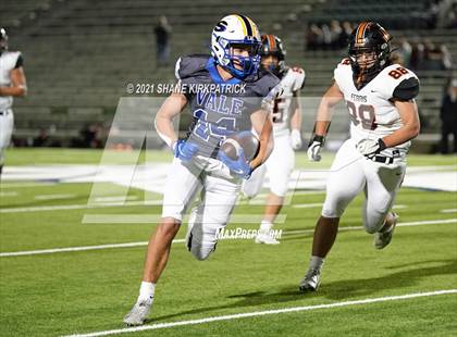 Thumbnail 1 in Ferris vs. Sunnyvale (4A-2 Region II Bi District) photogallery.