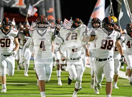 Thumbnail 2 in Ferris vs. Sunnyvale (4A-2 Region II Bi District) photogallery.