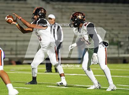Thumbnail 1 in Ferris vs. Sunnyvale (4A-2 Region II Bi District) photogallery.