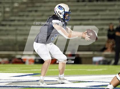 Thumbnail 3 in Ferris vs. Sunnyvale (4A-2 Region II Bi District) photogallery.