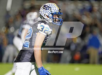 Thumbnail 3 in Ferris vs. Sunnyvale (4A-2 Region II Bi District) photogallery.