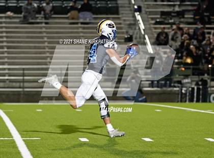 Thumbnail 1 in Ferris vs. Sunnyvale (4A-2 Region II Bi District) photogallery.