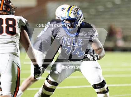 Thumbnail 3 in Ferris vs. Sunnyvale (4A-2 Region II Bi District) photogallery.