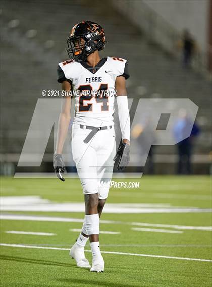 Thumbnail 2 in Ferris vs. Sunnyvale (4A-2 Region II Bi District) photogallery.