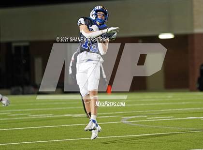 Thumbnail 2 in Ferris vs. Sunnyvale (4A-2 Region II Bi District) photogallery.