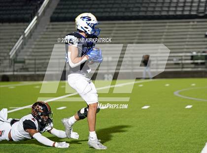 Thumbnail 3 in Ferris vs. Sunnyvale (4A-2 Region II Bi District) photogallery.