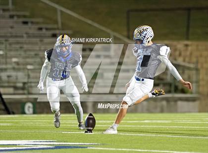 Thumbnail 2 in Ferris vs. Sunnyvale (4A-2 Region II Bi District) photogallery.