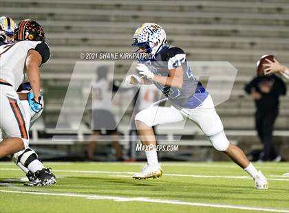 Thumbnail 1 in Ferris vs. Sunnyvale (4A-2 Region II Bi District) photogallery.